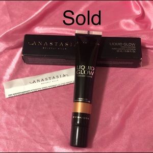 Anastasia Liquid Glow Highlighter 🤩